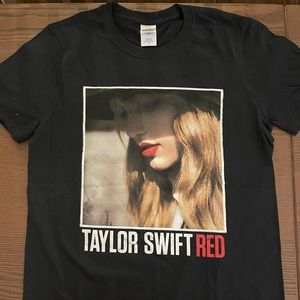 Taylor swift red tour merch tee